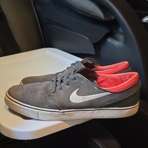 Nike Stefan Janoski Gray Suede and Coral Skate Shoes
